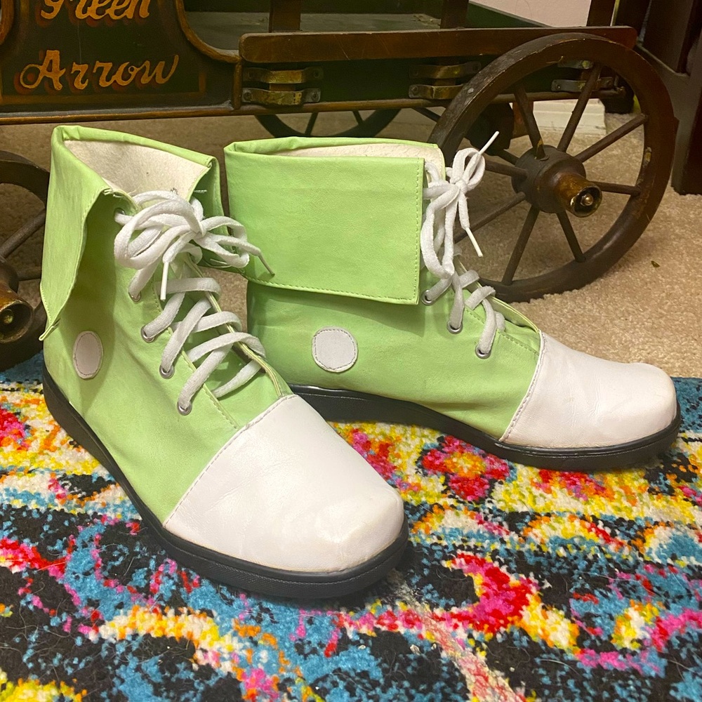 Retro mint high tops